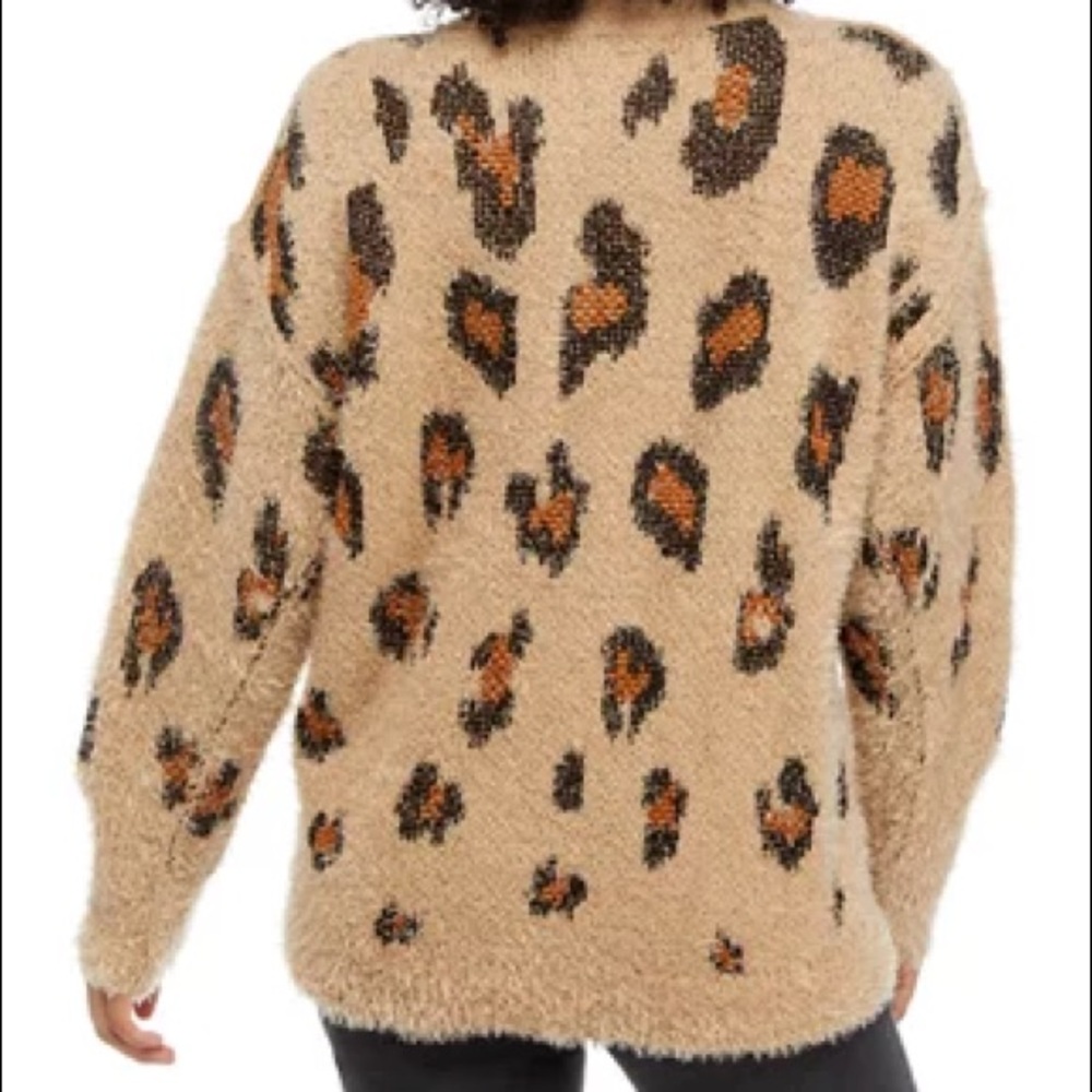 Wonderly Nomad Leopard Sweater - Picture 3 of 13